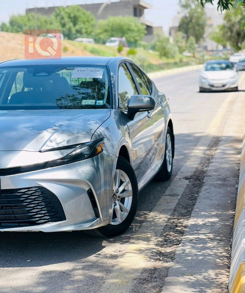 تۆیۆتا کامری